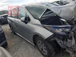 تۆیۆتا سیانا